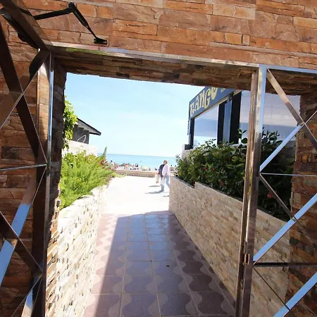 Brisa Mediterranea Ii, Topacio Iv Apartment